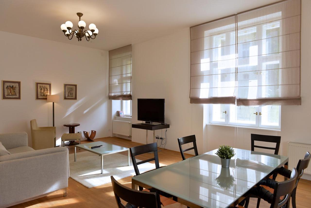 Mariánské Lázně Kolonada Luxury 2 Bedroom Apartment Snezka מראה חיצוני תמונה