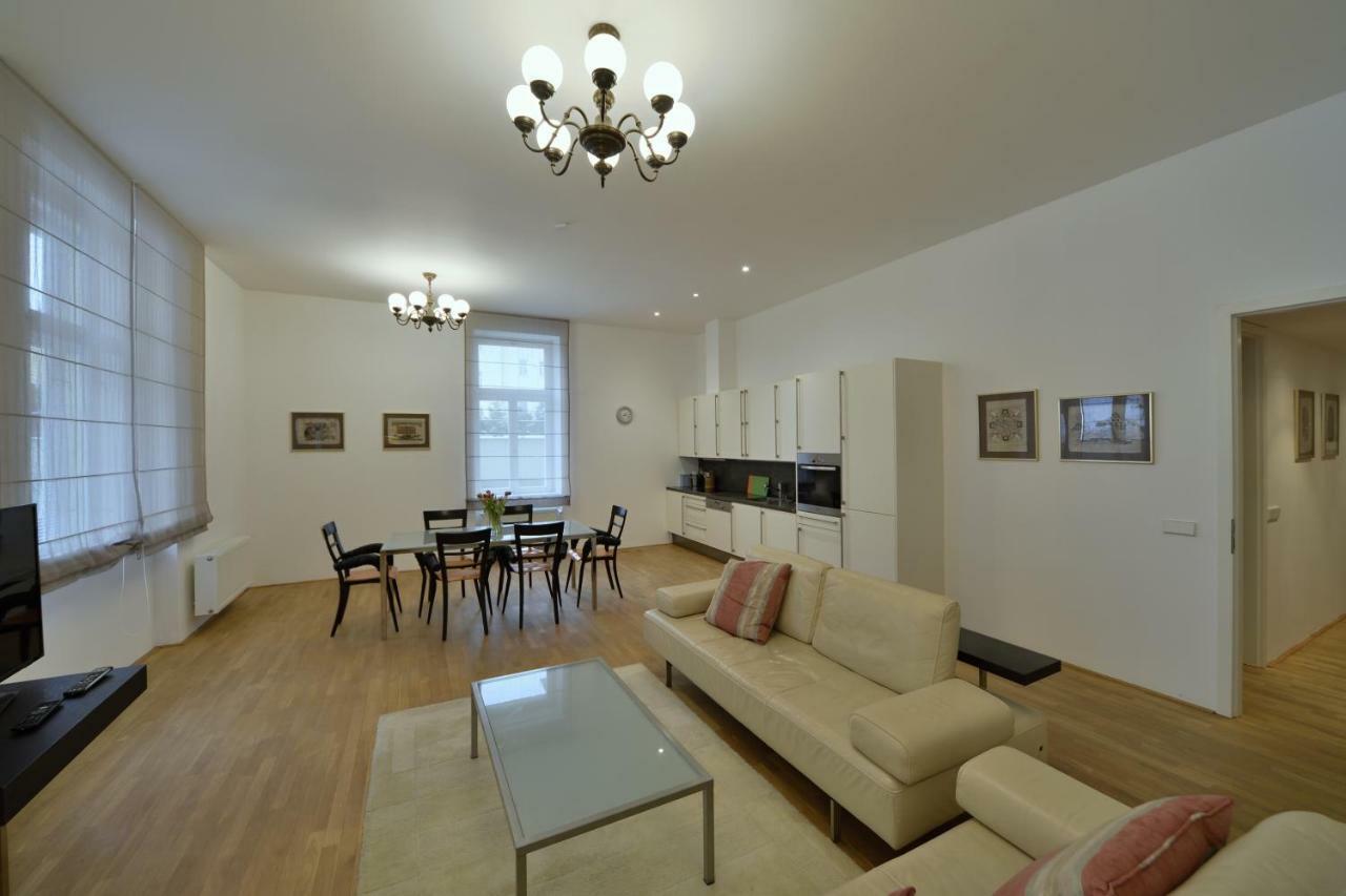 Mariánské Lázně Kolonada Luxury 2 Bedroom Apartment Snezka מראה חיצוני תמונה